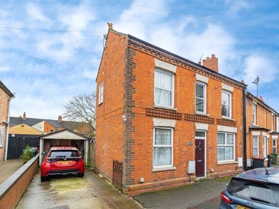 4 Bedroom End Of Terrace House For Sale In Bletchley