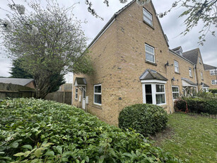 4 Bedroom End Of Terrace House For Sale In Huntingdon