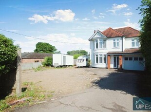 4 Bedroom House Allesley West Midlands