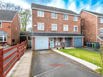 4 Bedroom House Bromsgrove Worcestershire