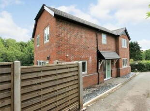 4 Bedroom House Dudley Dudley