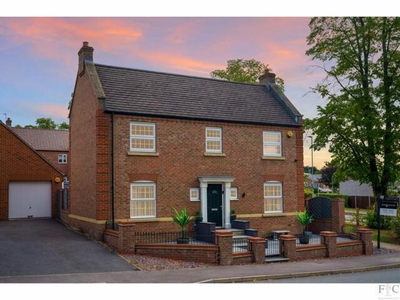 4 Bedroom House Leicestershire Leicestershire