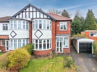 4 Bedroom House Prestwich Greater Manchester