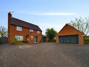 4 Bedroom House Stonehouse Gloucestershire