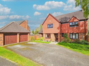 4 Bedroom House Telford Telford And Wrekin