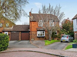 4 Bedroom Link Detached House For Sale In Bearsted