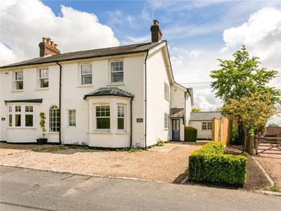 4 Bedroom Semi-detached House For Sale In Amersham, Buckinghamshire