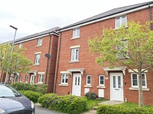 4 Bedroom Semi-detached House For Sale In Saxon Gate, Hereford