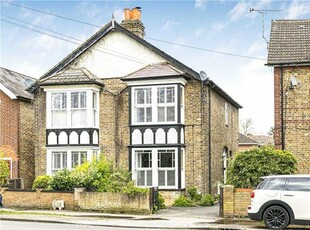 4 Bedroom Semi-detached House For Sale In Staines-upon-thames