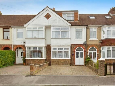 4 Bedroom Terraced House For Sale In Gosport, Hampshire