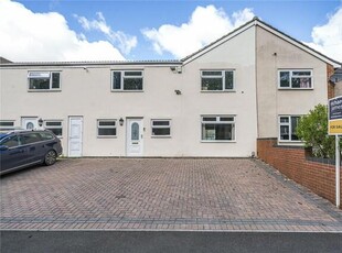 4 Bedroom Terraced House For Sale In Park South, Swindon