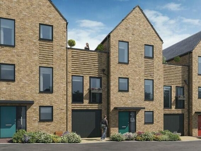 4 Bedroom Town House For Sale In
Newhall,
Harlow