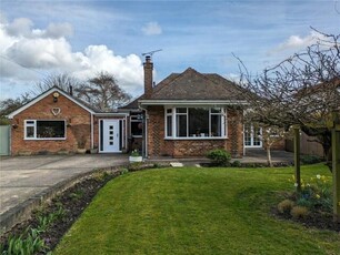 5 Bedroom Bungalow For Sale In Grimsby, Lincolnshire