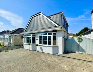 5 Bedroom Detached House For Sale In Christchurch, Dorset