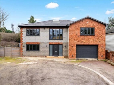5 Bedroom Detached House For Sale In Hailey Lane, Hailey
