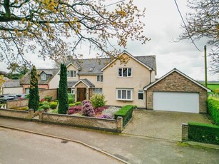 5 Bedroom Detached House For Sale In Houghton-on-the-hill