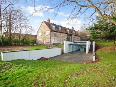 5 Bedroom Detached House For Sale In Liss