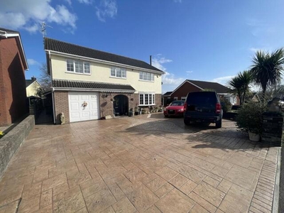 5 Bedroom Detached House For Sale In Magor, Caldicot