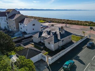 5 Bedroom Detached House For Sale In Pwllheli