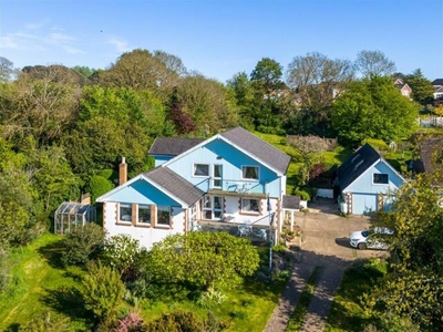 5 Bedroom Detached House For Sale In Seaview