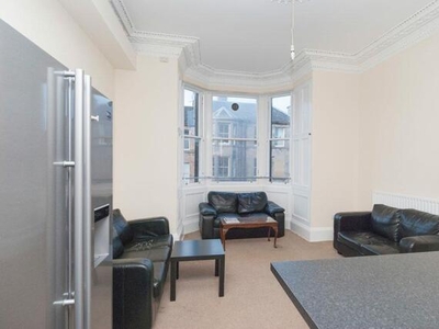 5 Bedroom Flat For Rent In Edinburgh