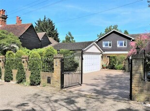 5 Bedroom House Chigwell Essex