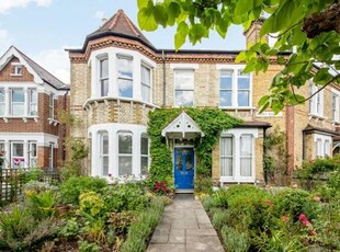 5 Bedroom House For Sale In East Dulwich, London