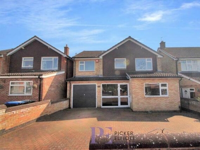 5 Bedroom House Hinckley Leicestershire