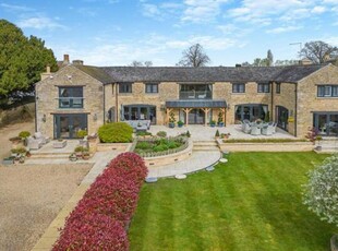 5 Bedroom House Stamford Lincolnshire