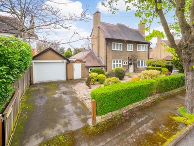 5 Bedroom House Surrey Greater London