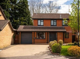 5 Bedroom House Surrey West Sussex