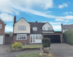 5 Bedroom House Sutton Coldfield West Midlands
