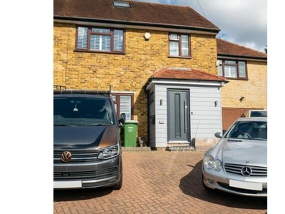 5 Bedroom Semi-detached House For Sale In Bexley