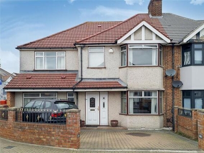 5 Bedroom Semi-detached House For Sale In Edgware, Middlesex