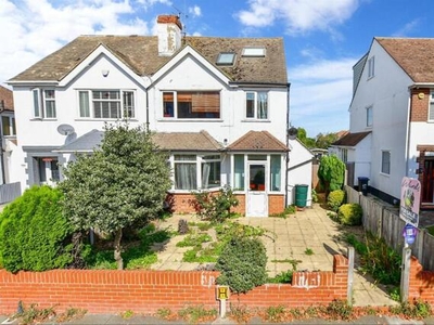 5 Bedroom Semi-detached House For Sale In Margate