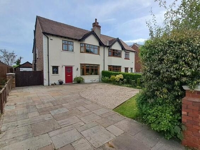 5 Bedroom Semi-detached House For Sale In Southport