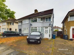 5 Bedroom Semi-detached House For Sale In Stanmore, Middlesex