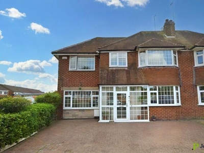 5 Bedroom Semi-detached House For Sale In Styvechale, Coventry