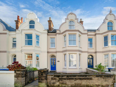 5 Bedroom Town House For Sale In Leamington Spa