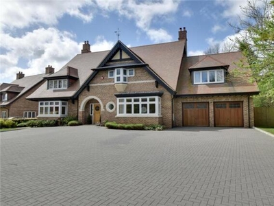 6 Bedroom Detached House For Sale In Bushey, Hertfordshire