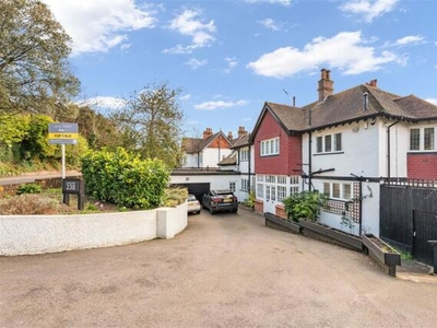 6 Bedroom Detached House For Sale In South Croydon