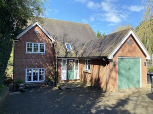 6 Bedroom Detached House For Sale In Watling Street North, Church Stretton