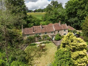 6 Bedroom House Bath Bath And North East Somerset
