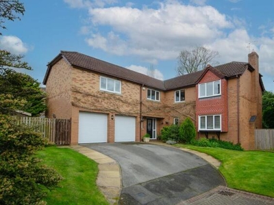 6 Bedroom House Hartford Cheshire West And Chester