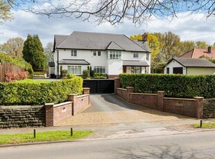 6 Bedroom House Mere Cheshire East