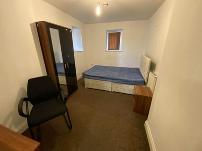 6 Bedroom House Share For Rent In Huddersfield, West Yorkshire