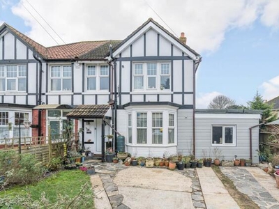 6 Bedroom Semi-detached House For Sale In Southampton, Hampshire