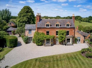 6 Bedroom Village House For Sale In Nr Stratford-upon-avon, Warwickshire