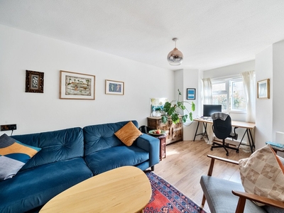 Apartment for sale - Setchell Way, London, SE1