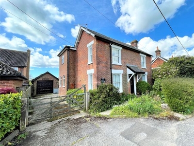 Country house for sale in Sandleheath, Fordingbridge, Hampshire SP6